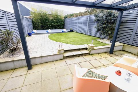 4 bedroom detached house for sale, Glannant Road, Carmarthen, Carmarthenshire.