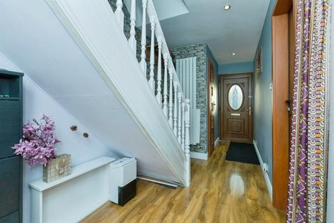 3 bedroom terraced house for sale, Kingswood Road, Nuneaton