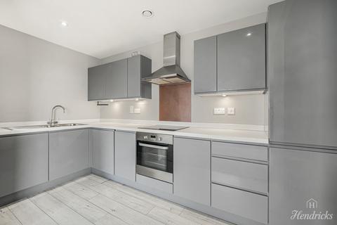 undefined, Victoria Avenue, Southend-on-sea, SS2 6