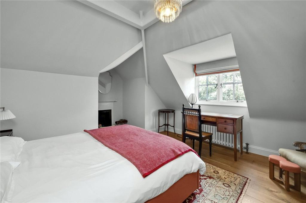 Bedroom Seven
