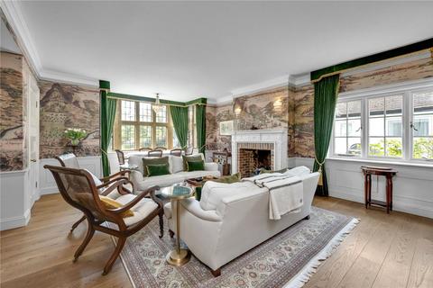 undefined, Priors Hatch Lane, Hurtmore, Godalming, Surrey, GU7