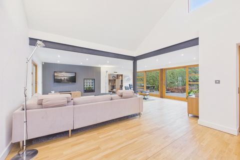 4 bedroom bungalow for sale, Cornmoor Road, Whickham, NE16