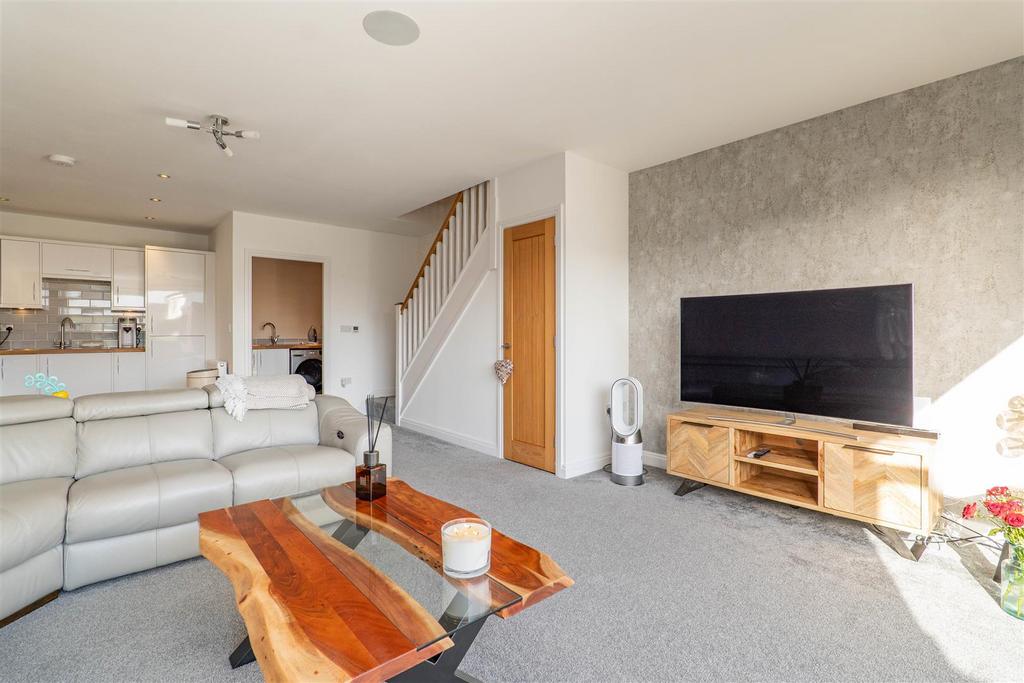 Lounge/Kitchen