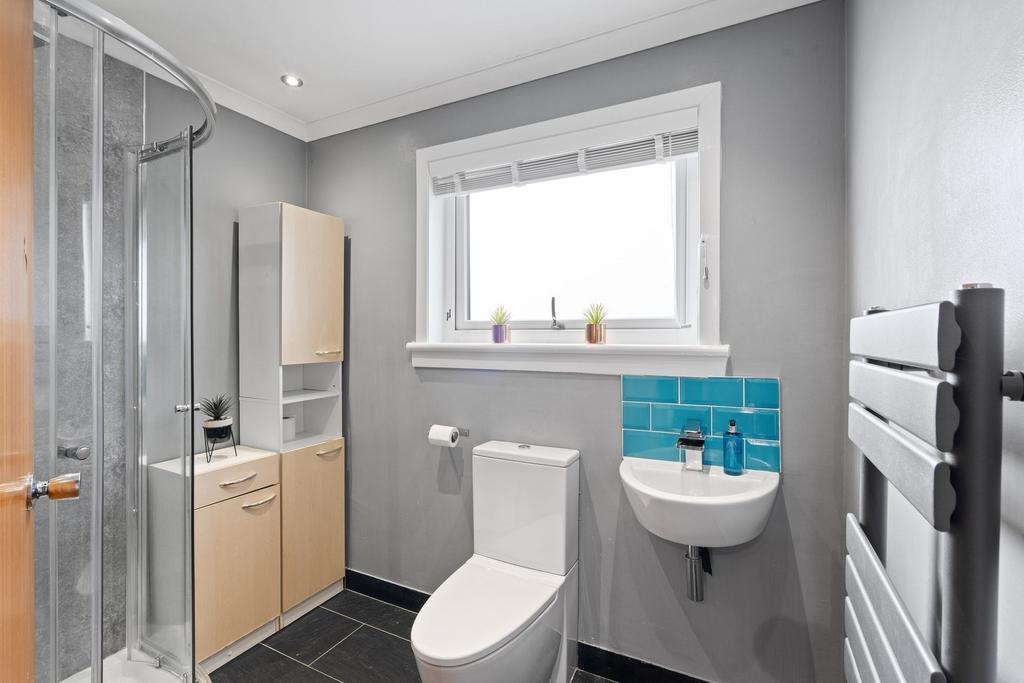 Family Shower Room