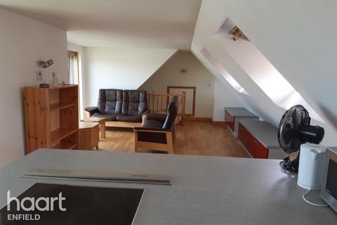 undefined, Chasewood Avenue, ENFIELD