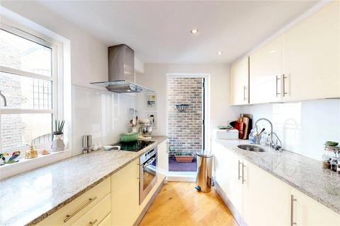 2 bedroom penthouse to rent, Weston Street, London, SE1