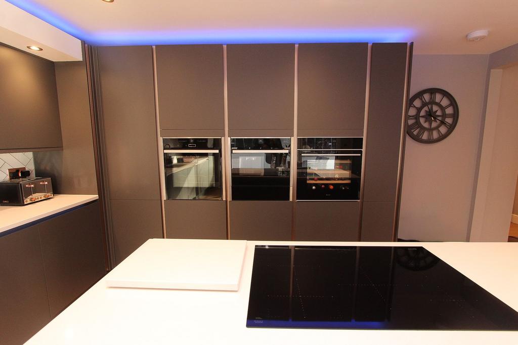 'Dining' Kitchen