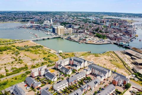 2 bedroom flat for sale, Jefferson Avenue, Poole