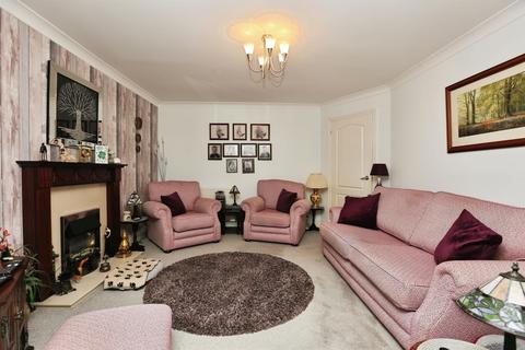 3 bedroom detached house for sale, Megson Drive, Lee-On-The-Solent