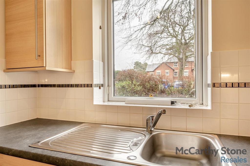 8678823-interior20.jpg