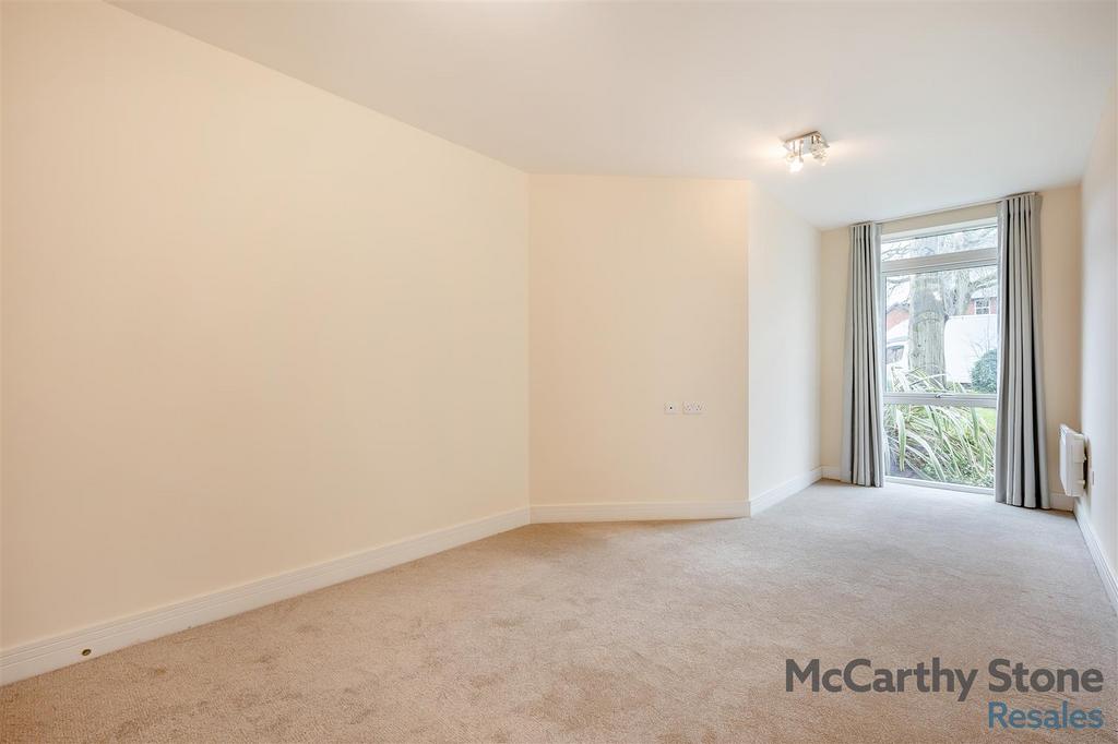 8678823-interior08.jpg