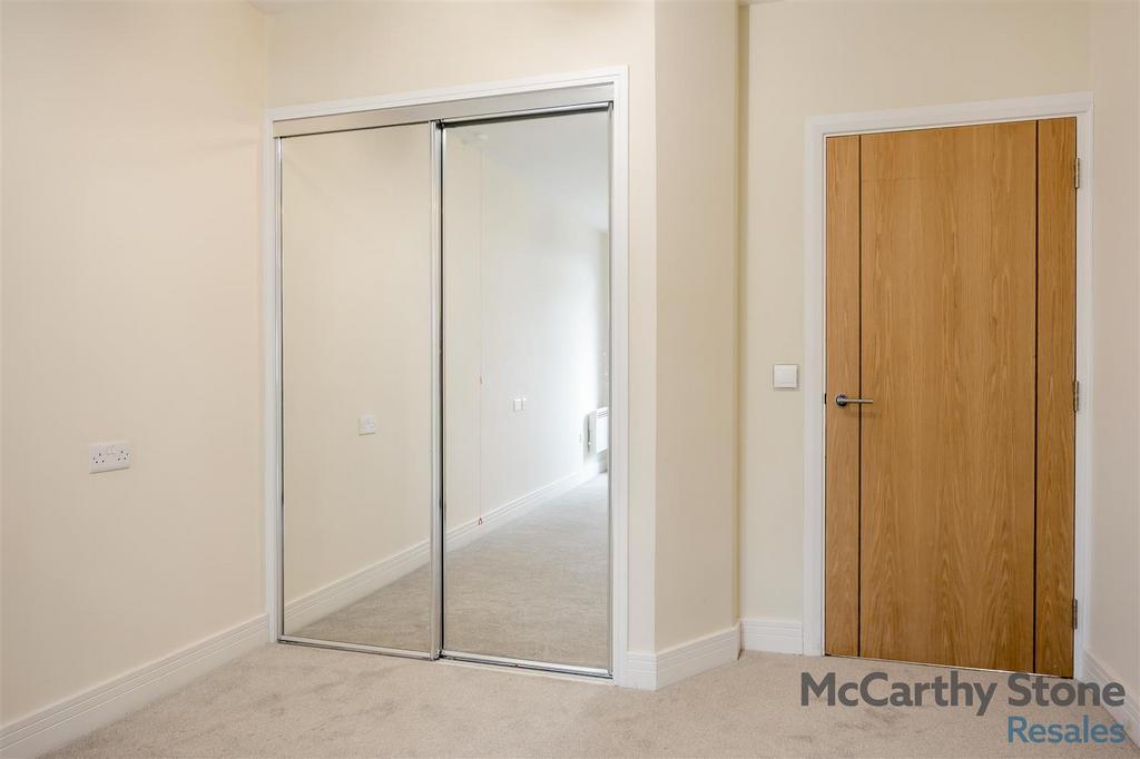 8678823-interior09.jpg