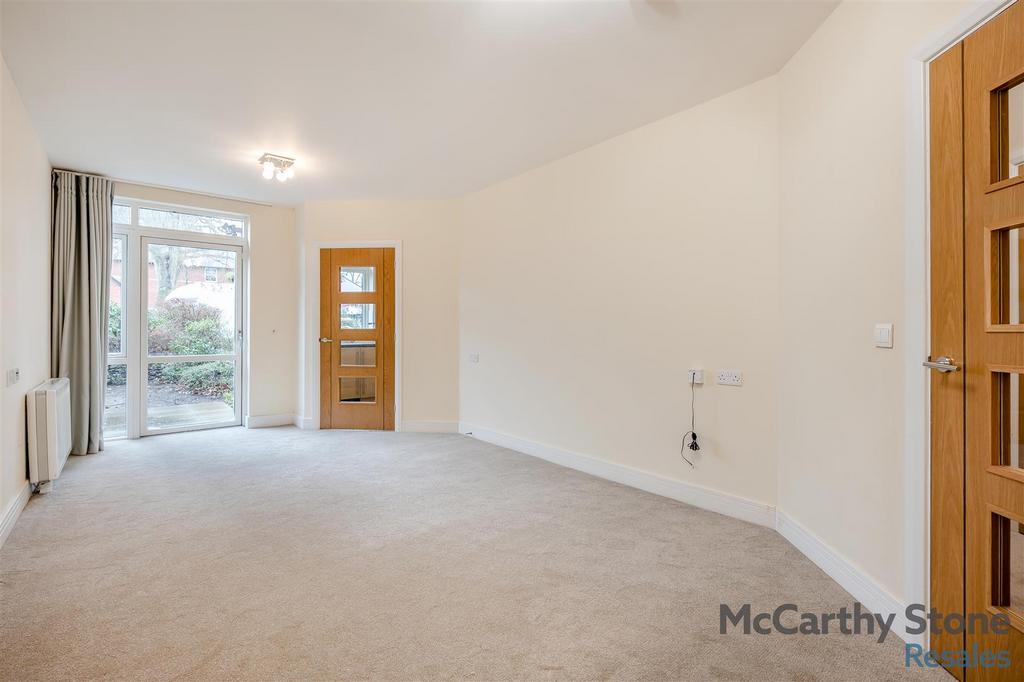 8678823-interior15.jpg