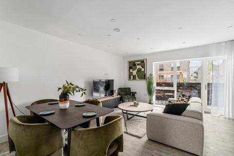 2 bedroom apartment for sale, at City Reach, Fanshawe Road CB1