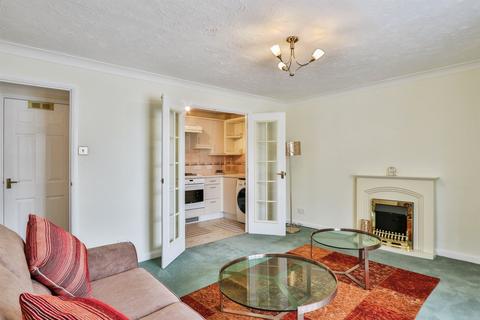 1 bedroom ground floor flat for sale, Goldenleas Drive, Bournemouth
