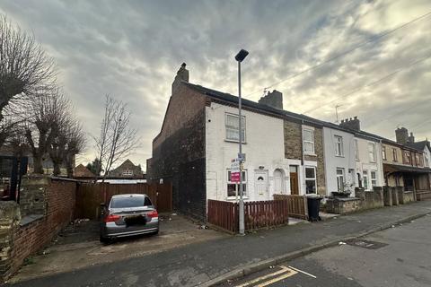 3 bedroom end of terrace house for sale, Rock Road, PETERBOROUGH