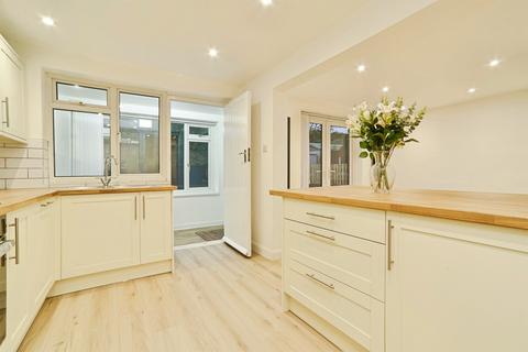 undefined, Tong Road, Leeds