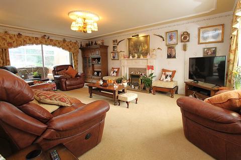 undefined, Shaftesbury Avenue, Stourbridge, DY9