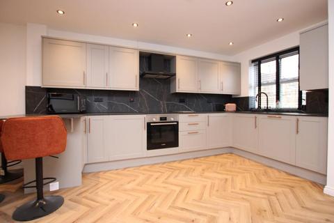 5 bedroom terraced house to rent, Paxton, Bristol BS16