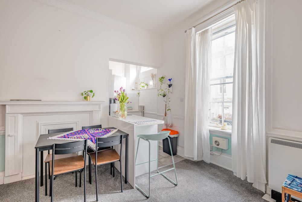 Dining Area.jpg