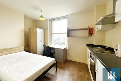 Studio to rent, Highfields Road, Highfields, Huddersfield, HD1