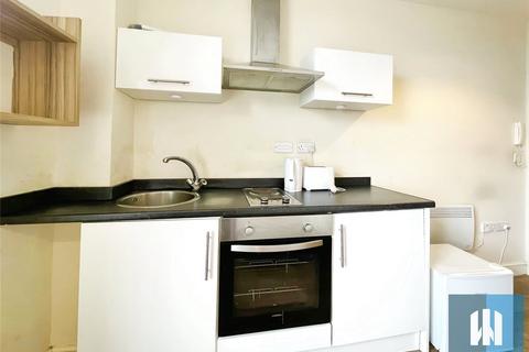 Studio to rent, Highfields Road, Highfields, Huddersfield, HD1