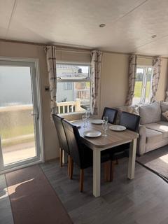 2 bedroom static caravan for sale, Seasalter Whitstable