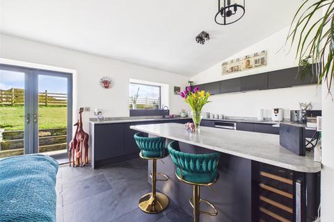 2 bedroom bungalow for sale, Treglasta, Cornwall PL15
