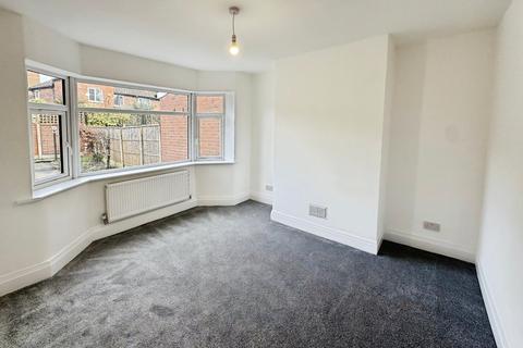 4 bedroom semi-detached house for sale, Deneford Road, Didsbury, Manchester, M20
