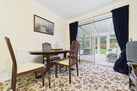 3 bedroom semi-detached house for sale, Pitman Avenue, North Lincolnshire DN18