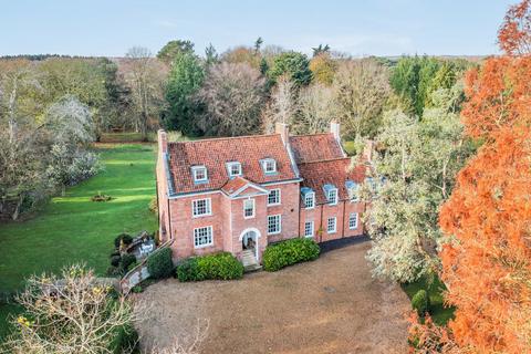 11 bedroom manor house for sale, Distinguished Georgian Home in a Substantial Plot in Hillington