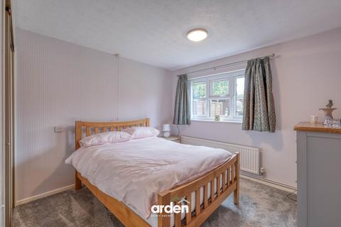 2 bedroom terraced bungalow for sale, Naseby Close, Redditch, B98