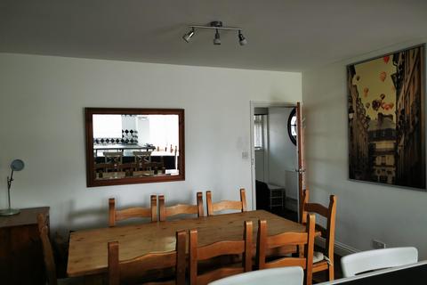 undefined, Upminster Road North, Rainham RM13