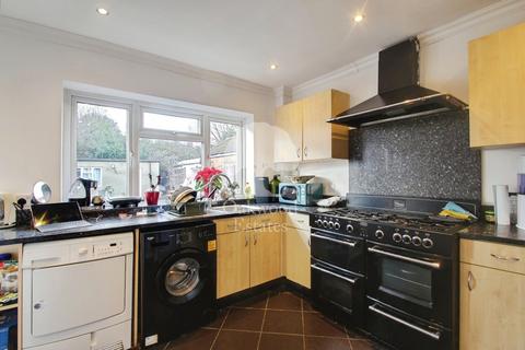 undefined, Hazel Avenue, West Drayton  UB7