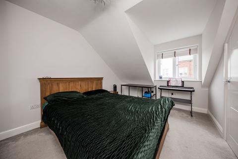 3 bedroom terraced house for sale, The Green, Tunbridge Wells