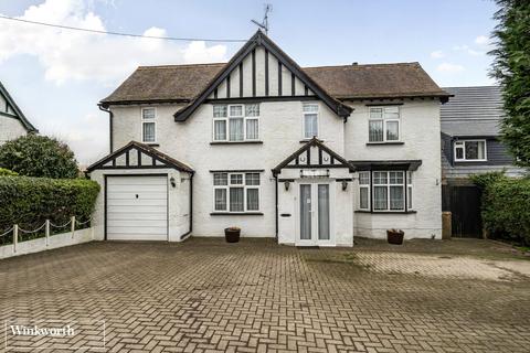 Glebe Lane, Worting, Basingstoke, Hampshire, RG23