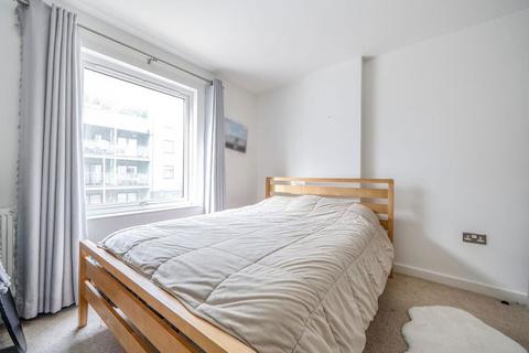 1 bedroom flat for sale, Wideford Drive, Romford, Romford, RM7 0FY