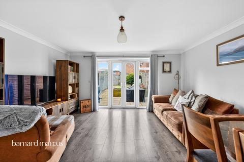 undefined, Hayton Crescent, Tadworth