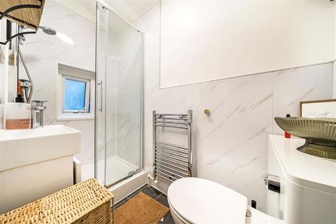1 bedroom flat for sale, Staplehurst Road, LONDON SE13