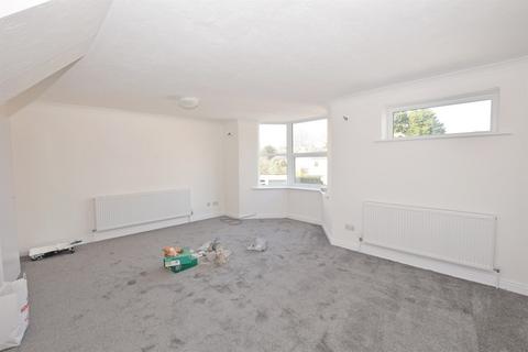 3 bedroom flat to rent, Gordon Avenue, Bognor Regis, PO22