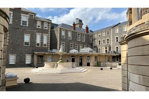 undefined, Guinea Street, Bristol, BS1