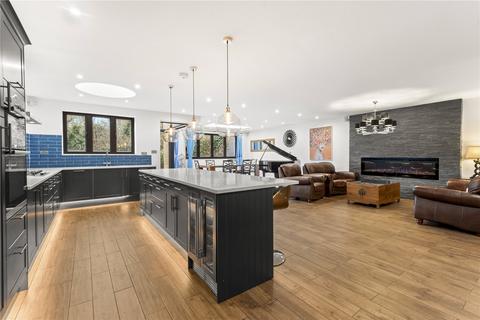 undefined, Hollies Close, London, SW16