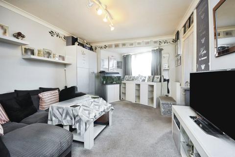 1 bedroom apartment for sale, Heycroft Way, Great Baddow, Chelmsford