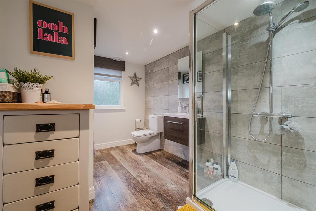 Top Floor En Suite