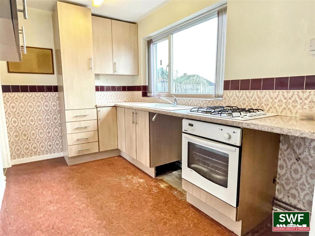 Kitchen1.jpg