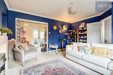 Shepton Walk, Bedminster, BS3 5NU