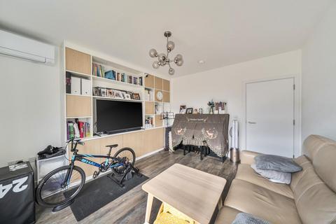 undefined, Minotaur Drive, Barnet EN5