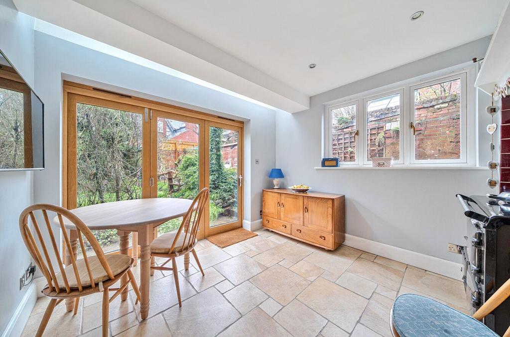 Breakfast Room