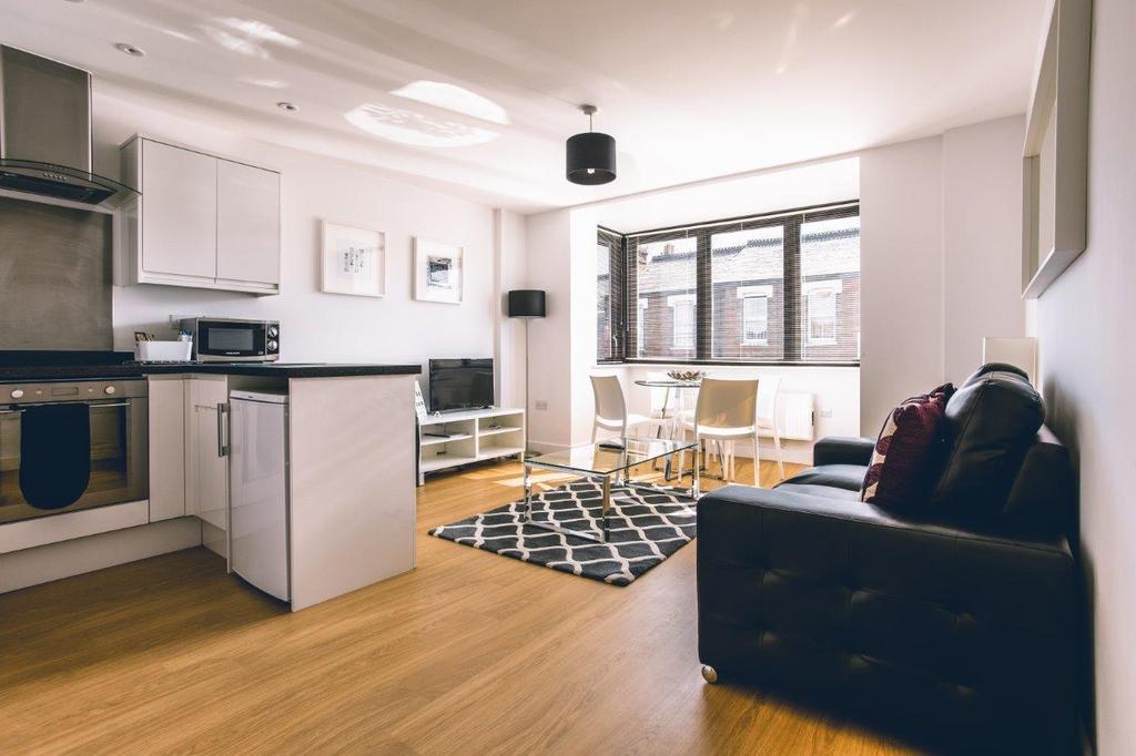 2 Kitchen Lounge.jpg