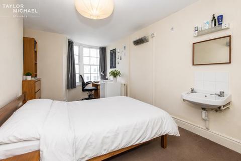 undefined, Bedford Square, Brighton